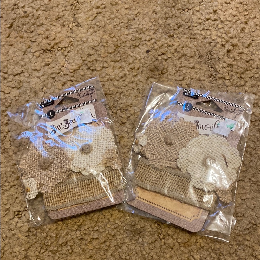 💫 Rustic Burlap Flower Embellishments